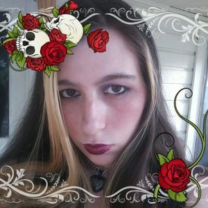 Meet your Posher, Lynda